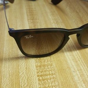 LAST CHANCE SALE Ray-ban sunnies